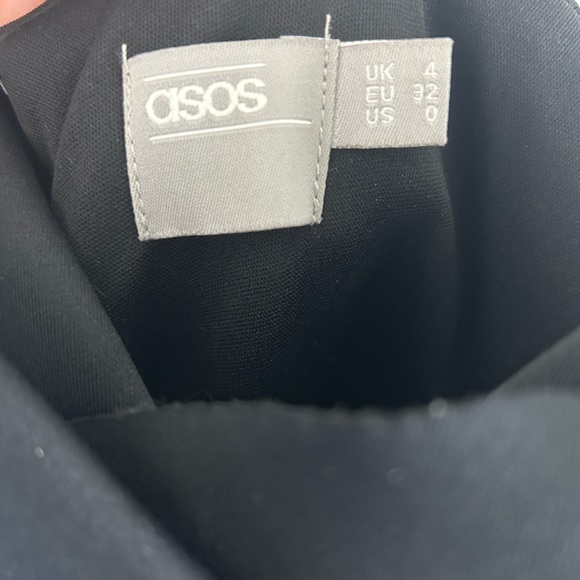 Gorgeous Black Dress - Picture 4 of 4